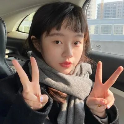 小家伙封面